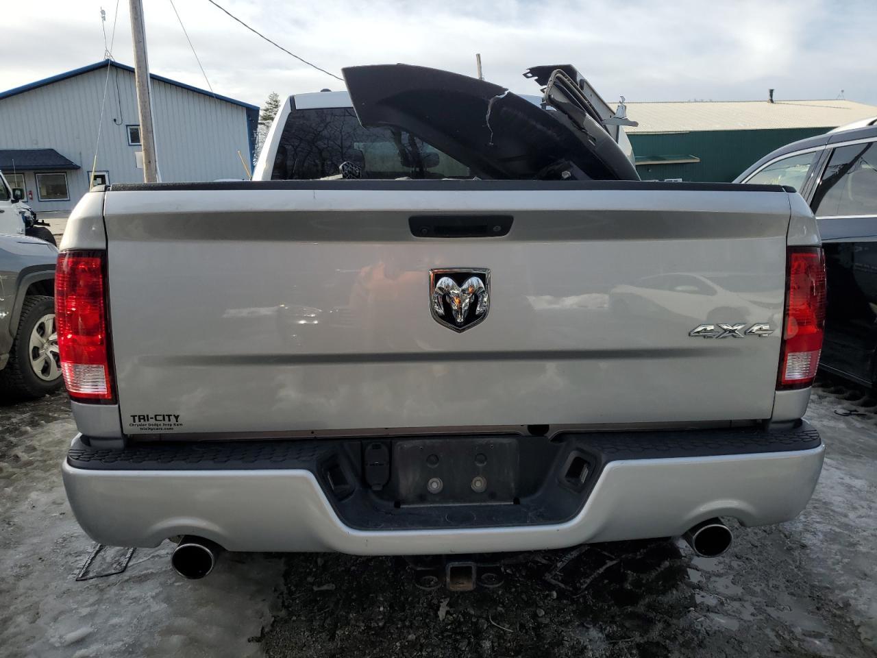 2018 RAM 1500 ST - Фото 6