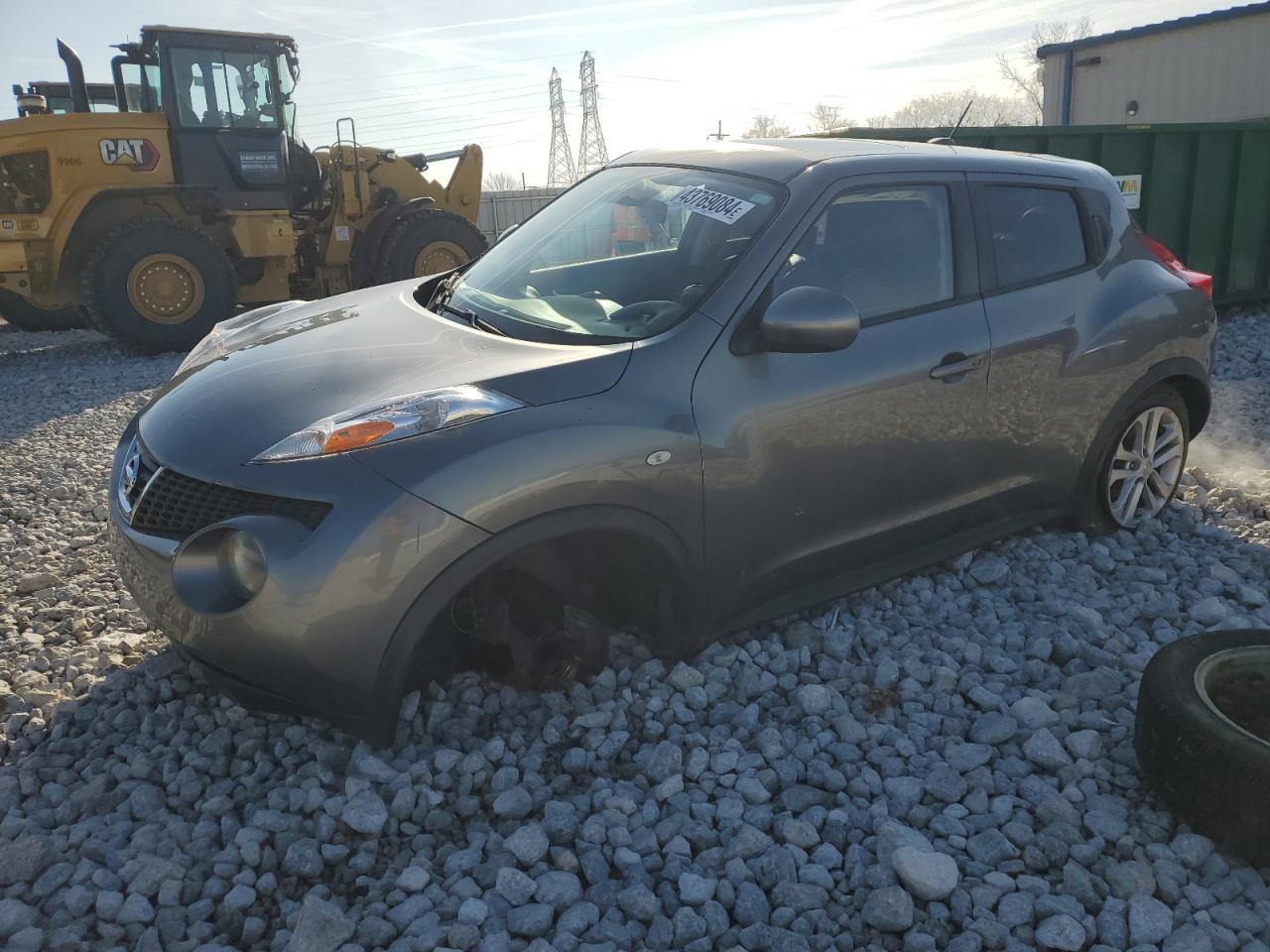 2011 NISSAN JUKE S