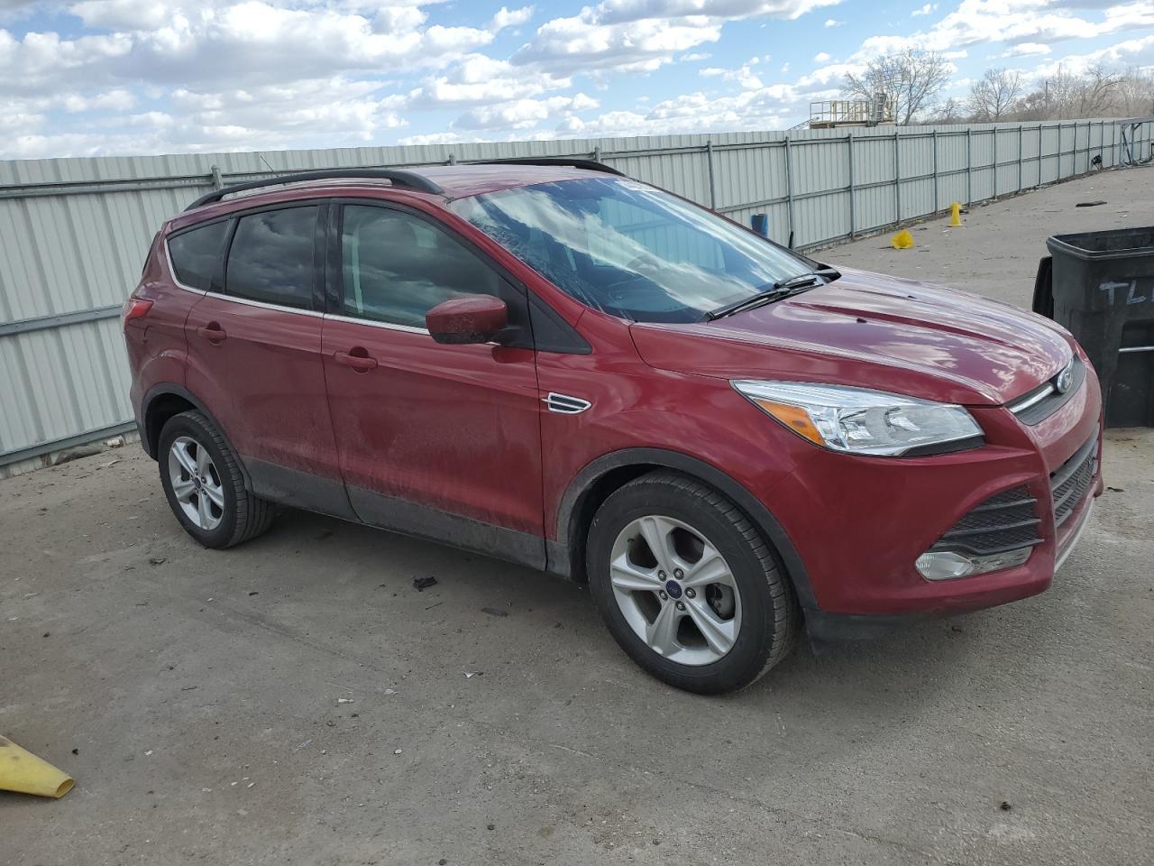 2015 FORD ESCAPE SE - Image 4