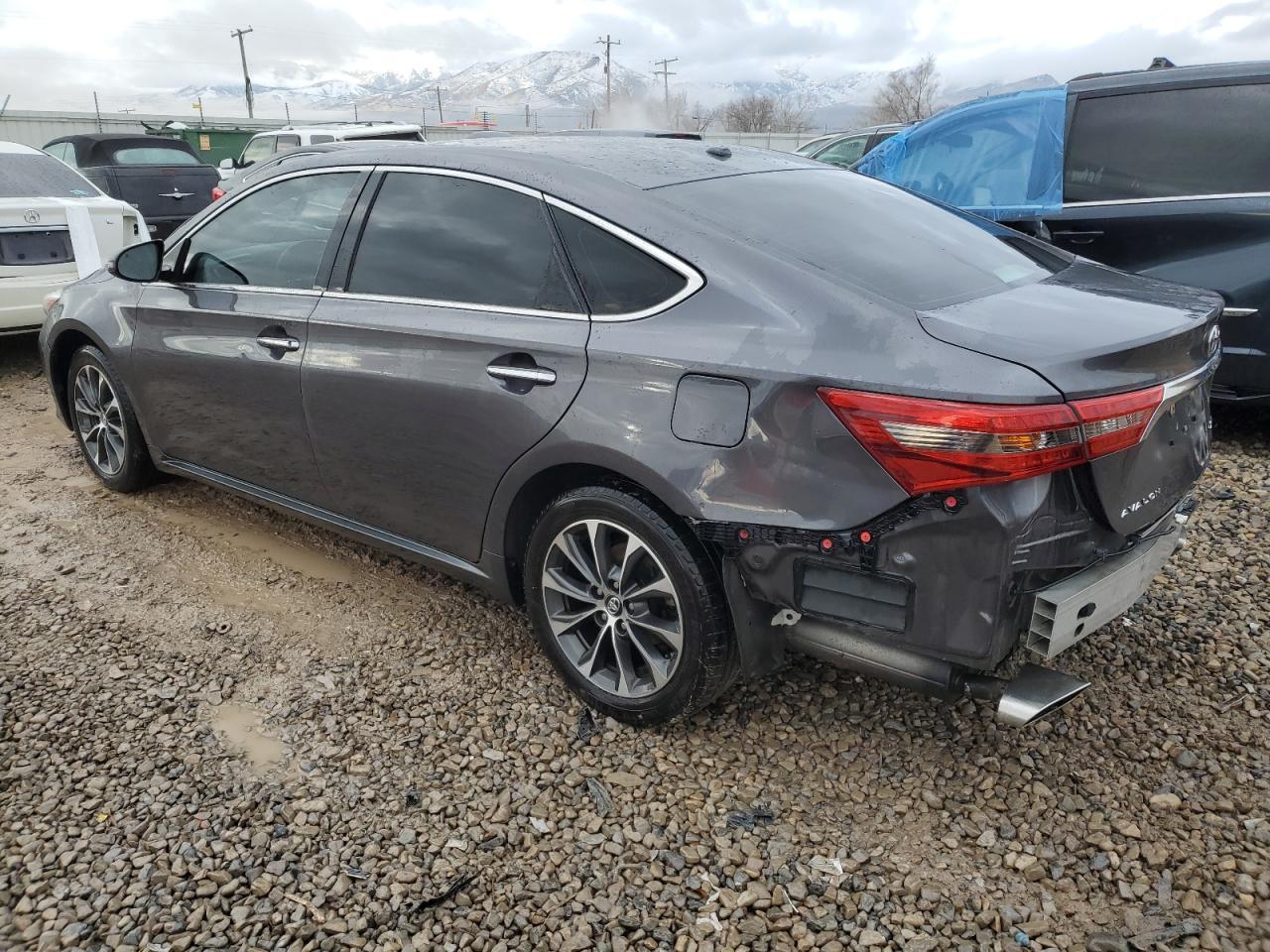 2016 TOYOTA AVALON XLE - Image 2