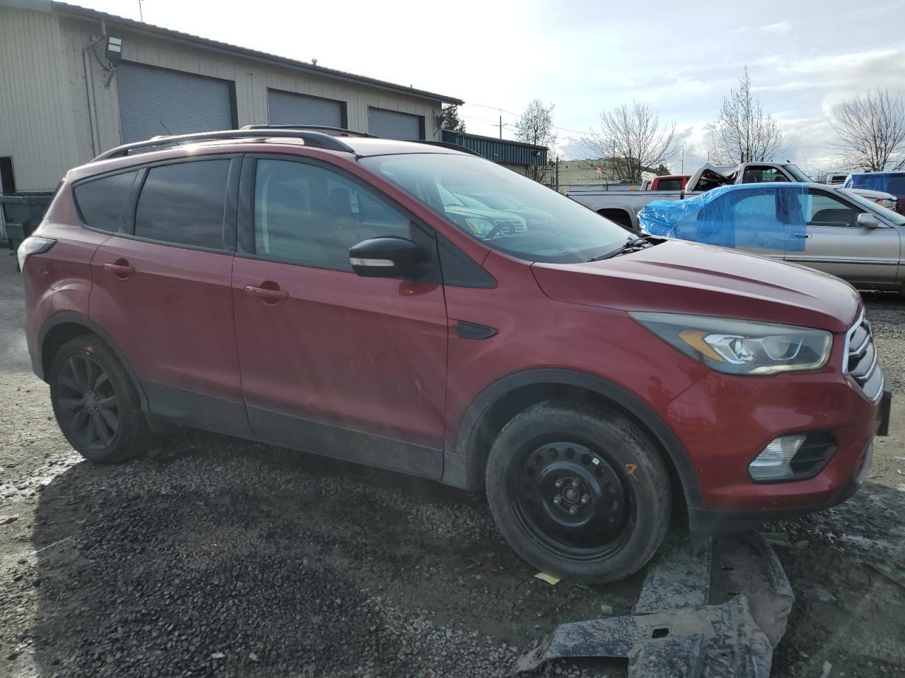 2017 FORD ESCAPE TIT - Image 4