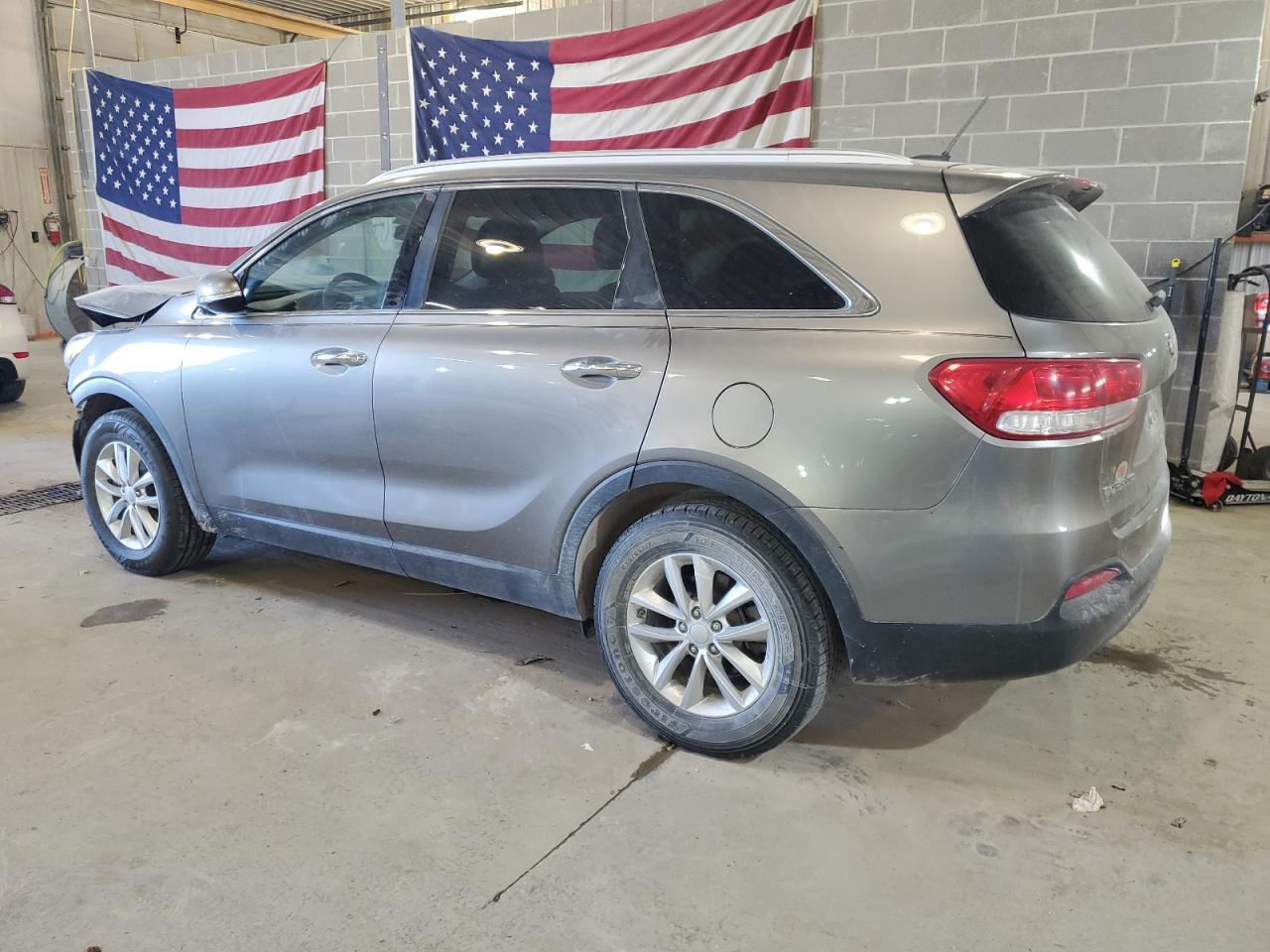 2016 KIA SORENTO LX - Image 2