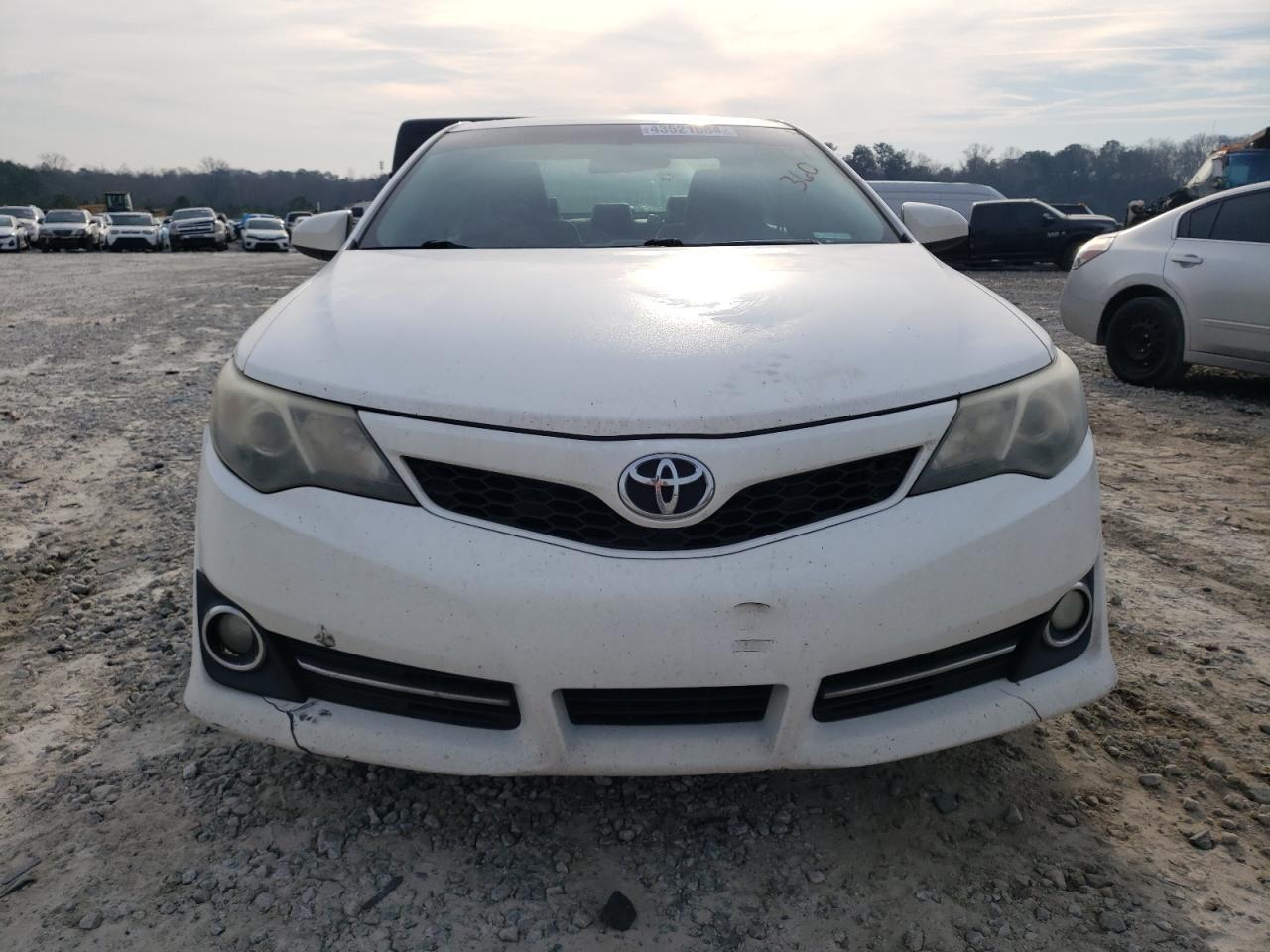 2014 TOYOTA CAMRY L - Фото 5