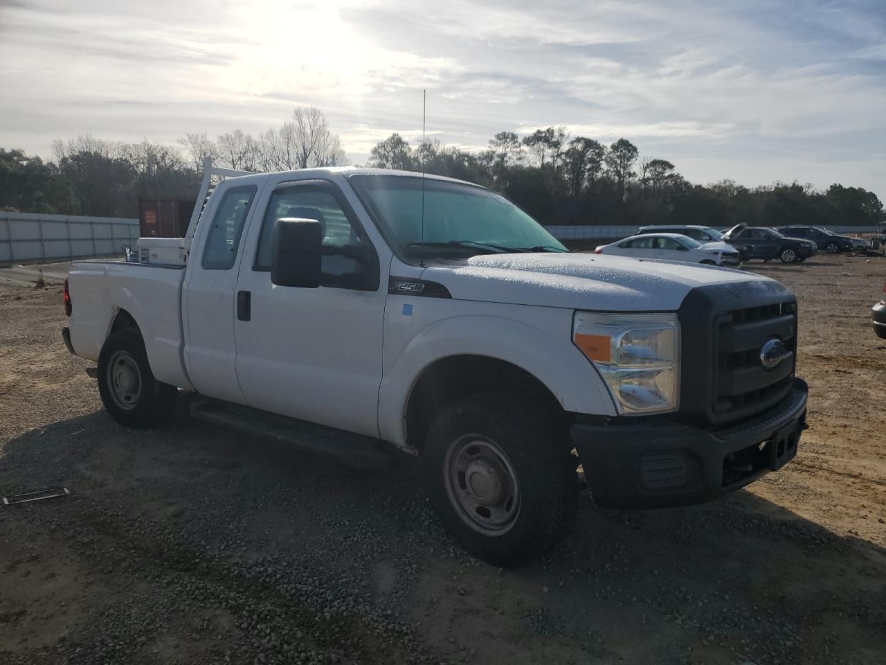 2015 FORD F250 SUPER - Image 4