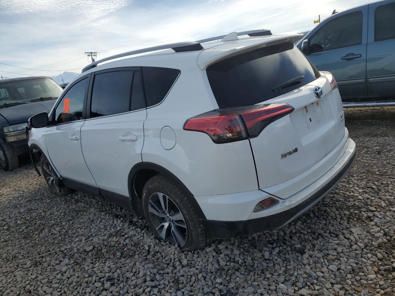 2018 TOYOTA RAV4 ADVEN - Фото 2