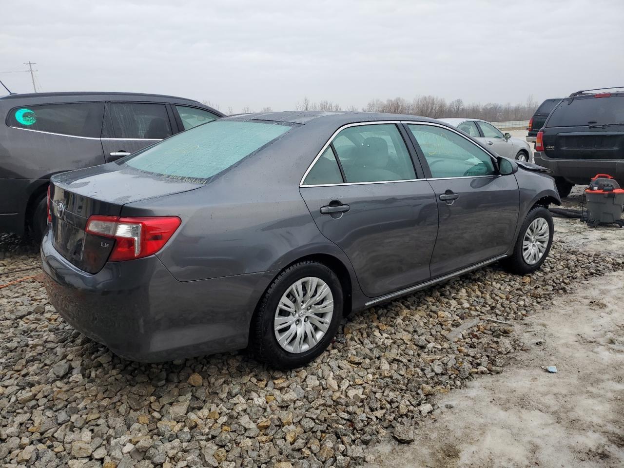 2012 TOYOTA CAMRY BASE - Фото 3