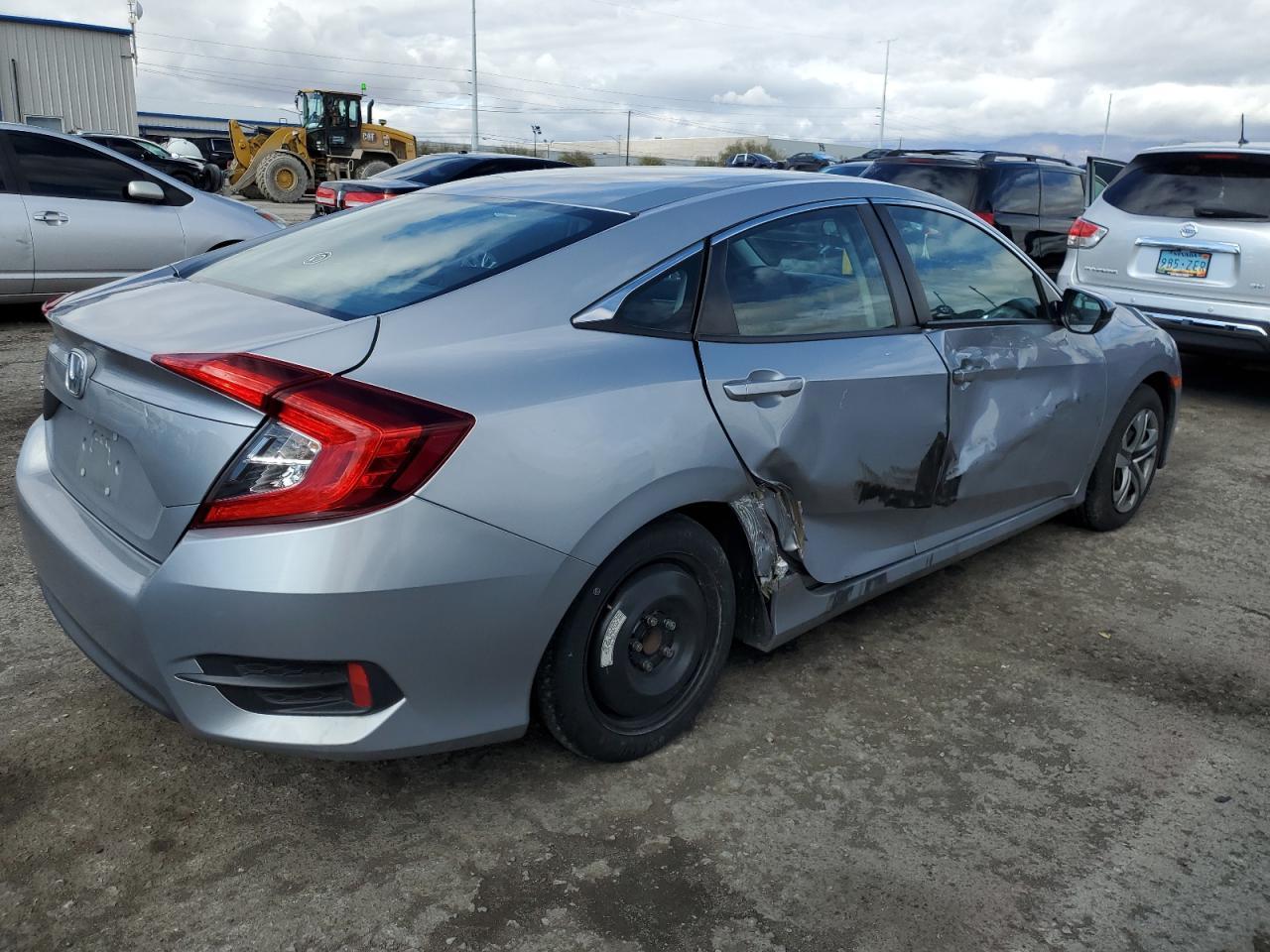 2017 HONDA CIVIC LX - Фото 3