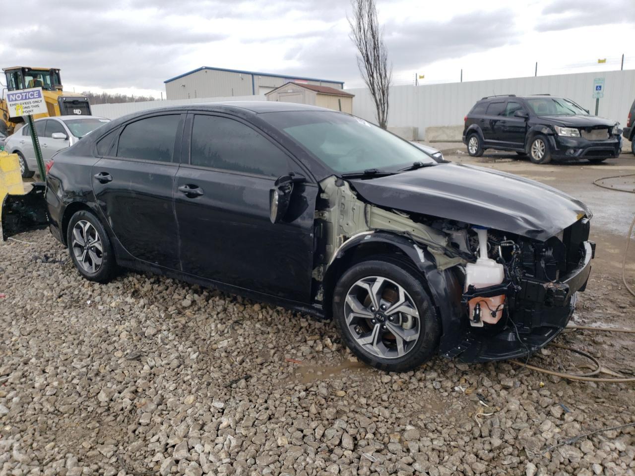 2021 KIA FORTE FE - Фото 4