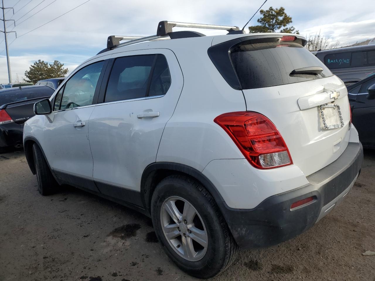 2015 CHEVROLET TRAX 1LT - Фото 2