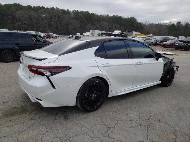 2022 Toyota Camry Xse - Фото 3