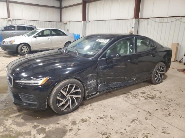 2020 Volvo S60 T5 Momentum