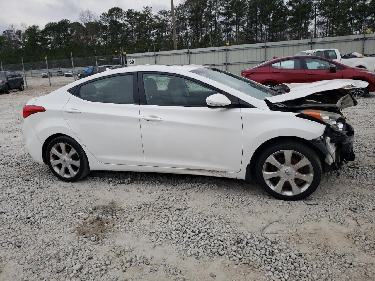 2011 HYUNDAI ELANTRA GL - Image 4