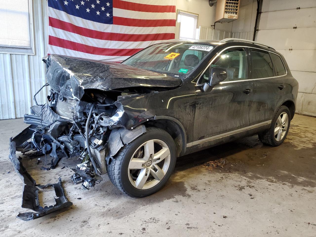 2011 VOLKSWAGEN TOUAREG V6