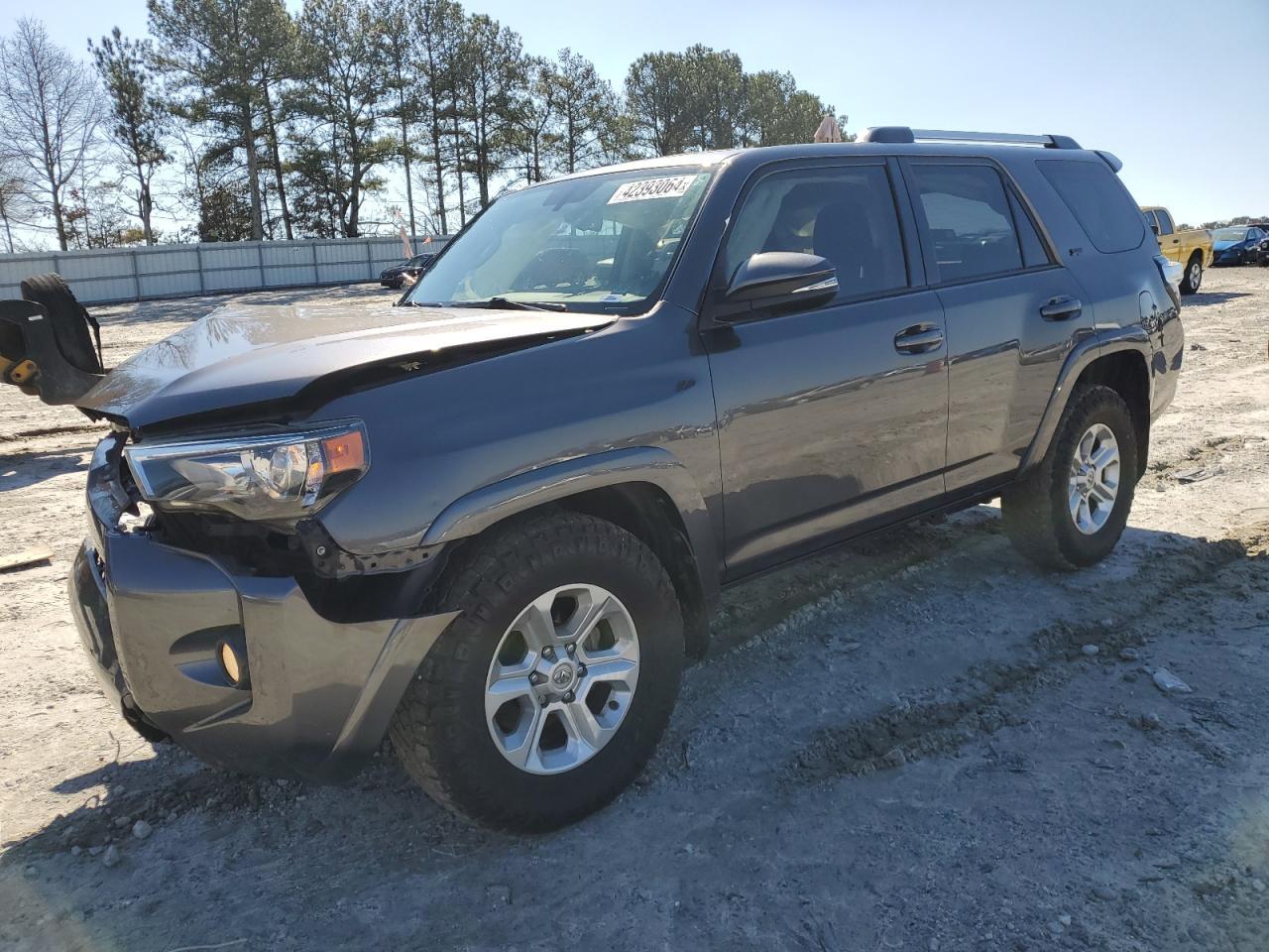 2019 TOYOTA 4RUNNER SR