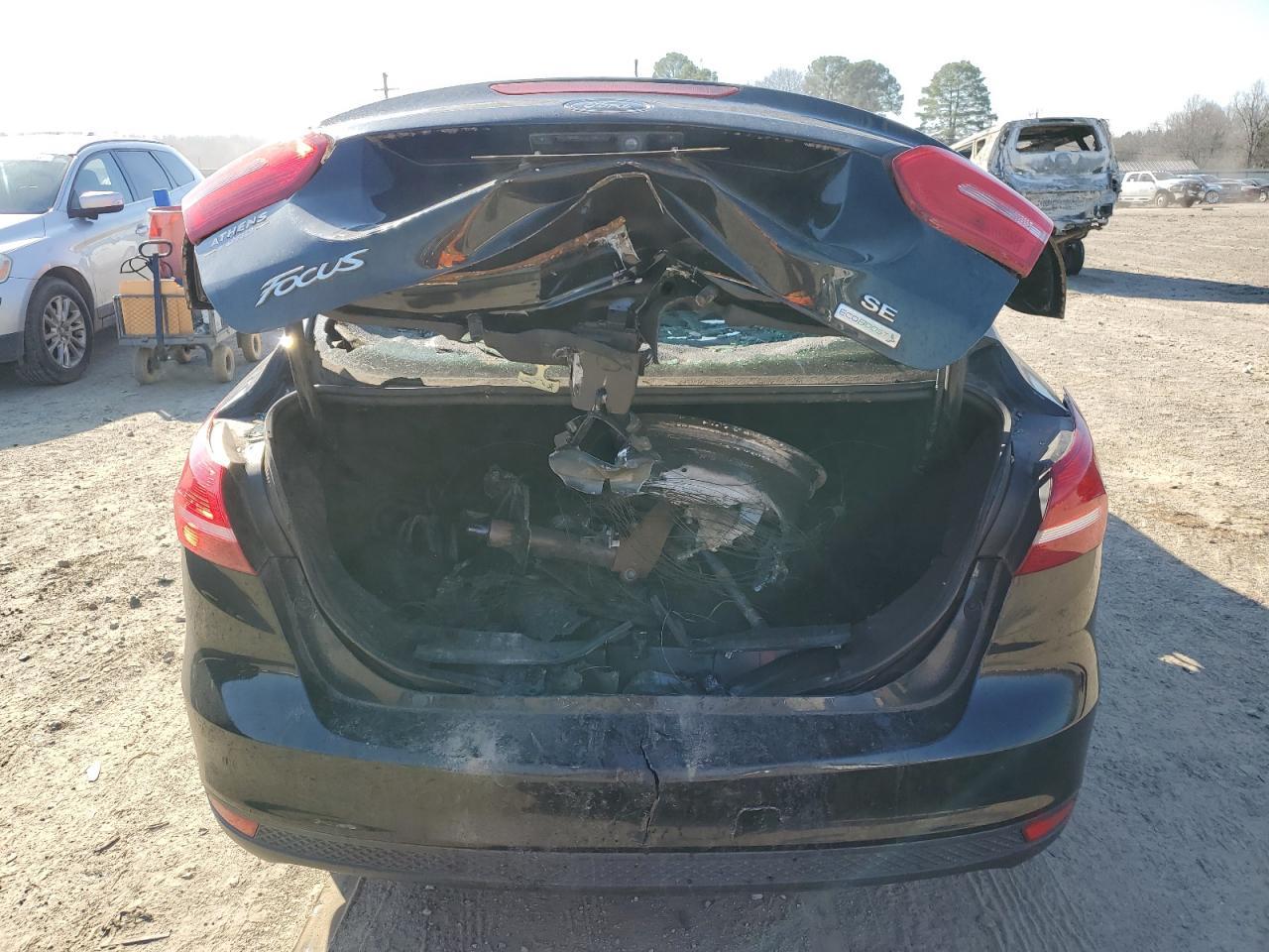 2018 FORD FOCUS SE - Image 6