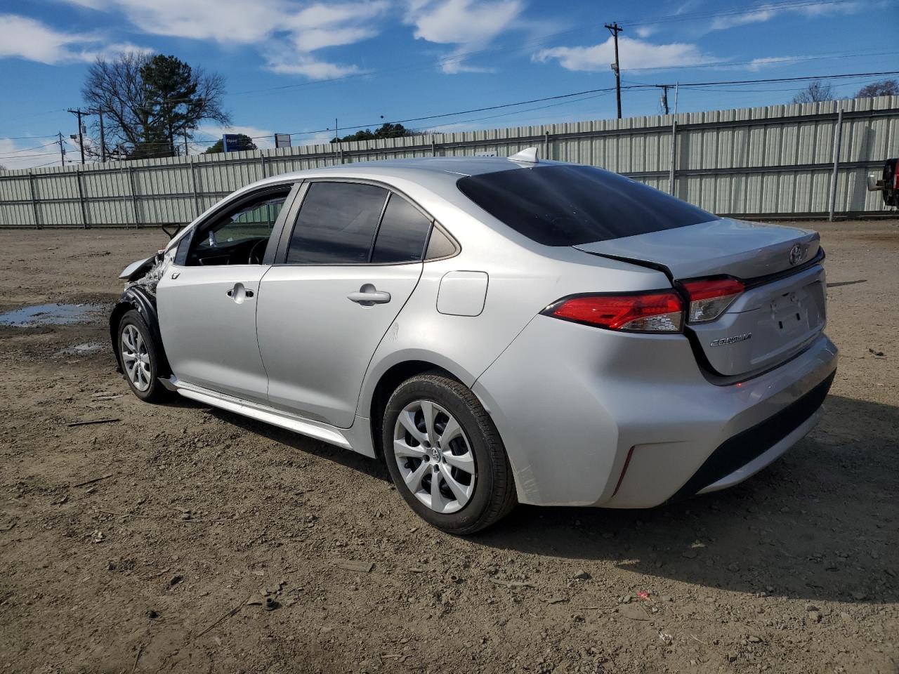 2021 TOYOTA COROLLA LE - Фото 2