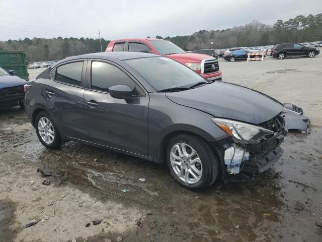 2017 Toyota Yaris Ia - Фото 4