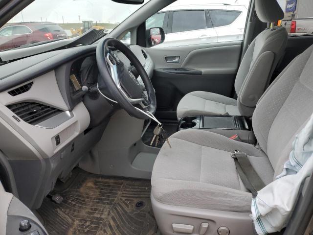 2017 Toyota Sienna Le - Фото 7