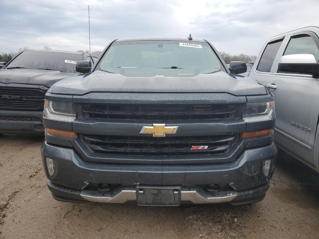 2018 CHEVROLET SILVERADO - Фото 5