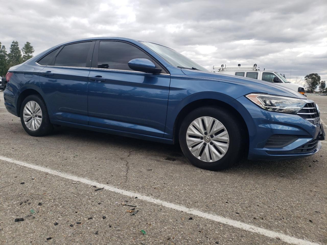 2019 VOLKSWAGEN JETTA S - Image 4