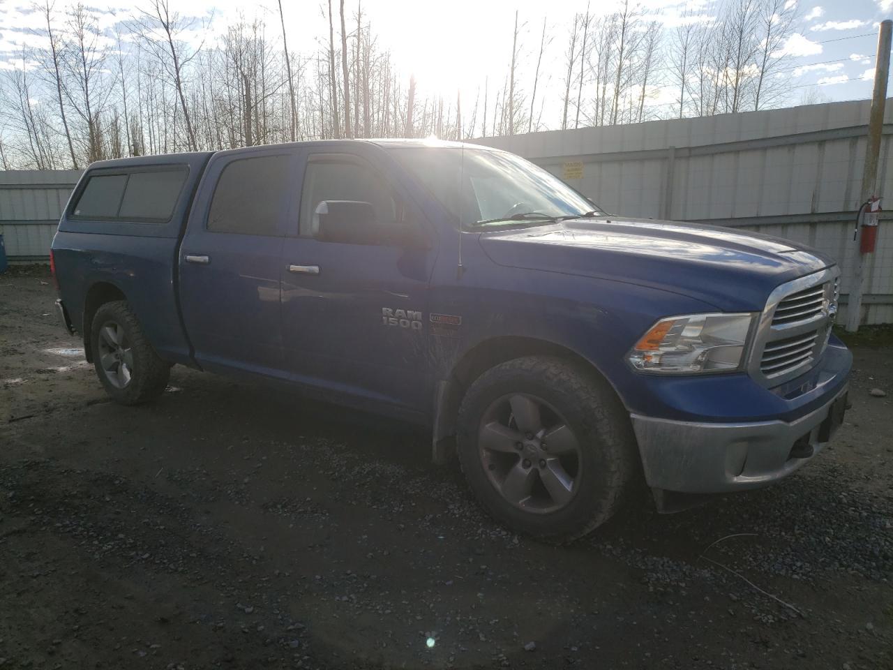 2015 RAM 1500 SLT - Image 4