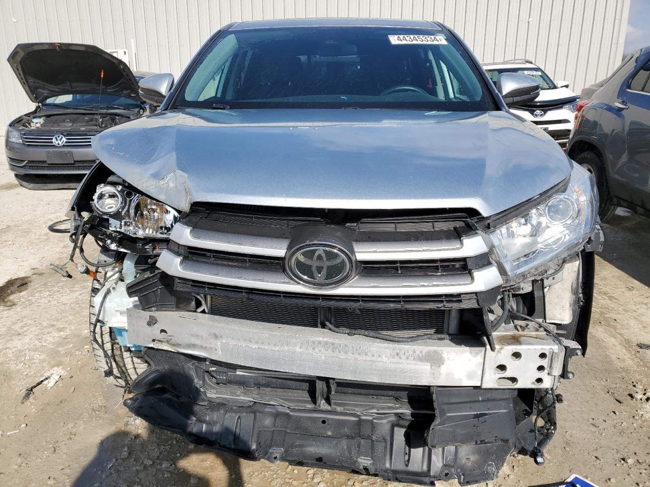 2018 TOYOTA HIGHLANDER - Image 5