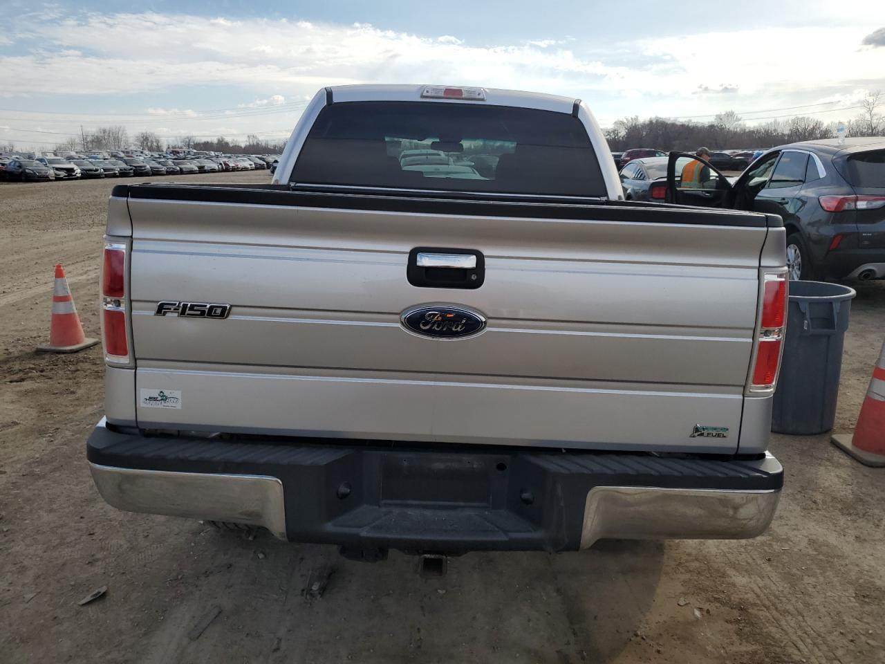 2010 FORD F150 SUPER - Фото 6