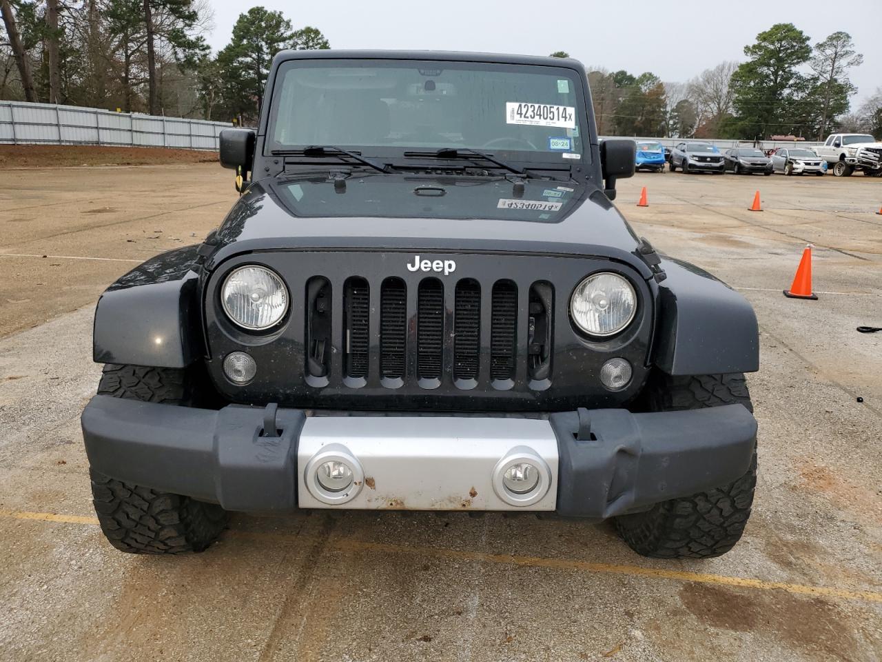 2015 JEEP WRANGLER U - Image 5
