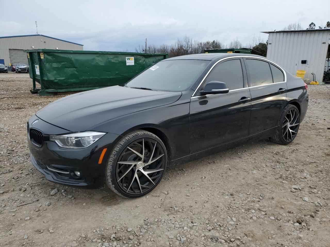 2017 BMW 330 XI car image