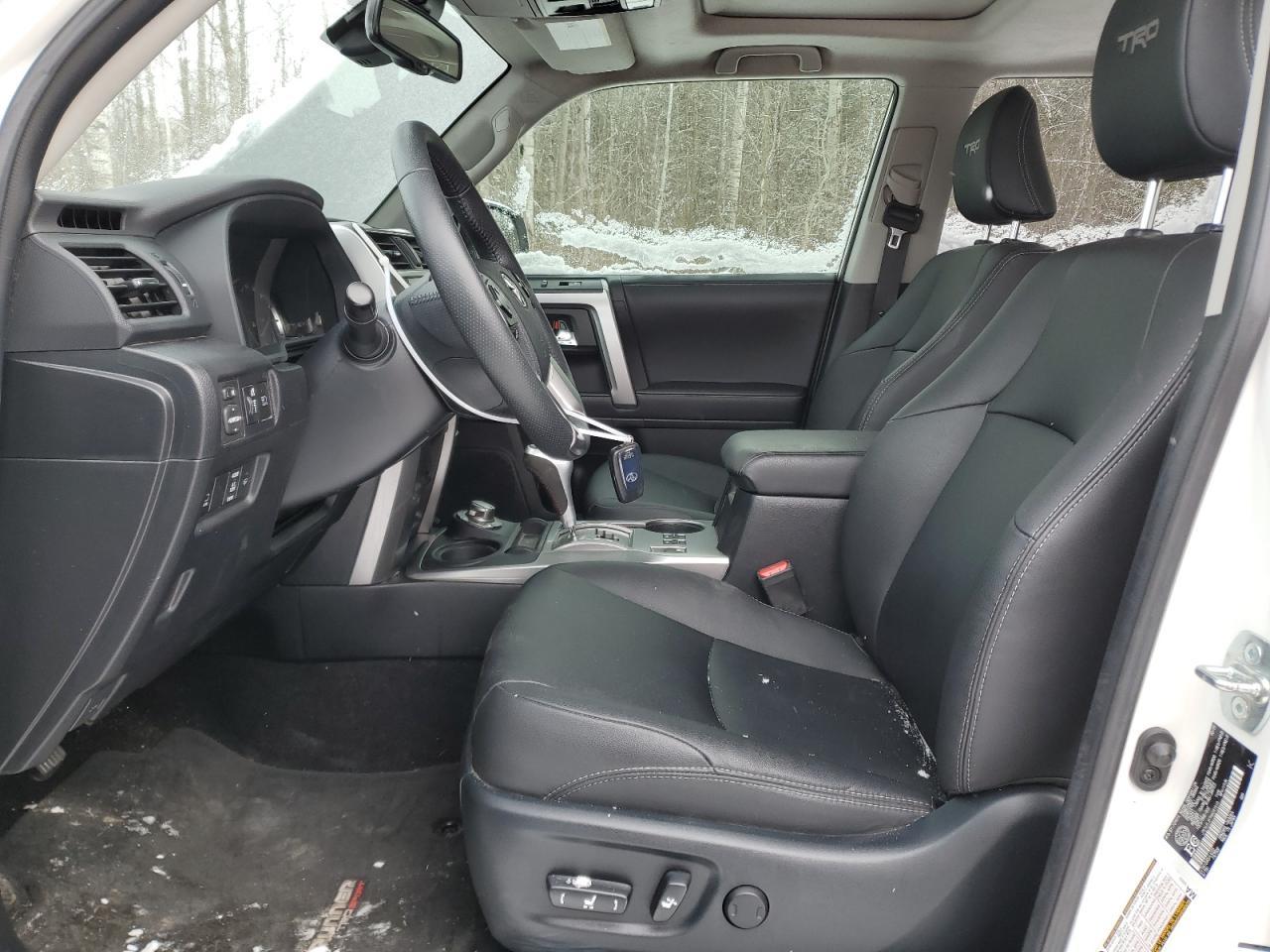 2022 TOYOTA 4RUNNER SR - Image 7