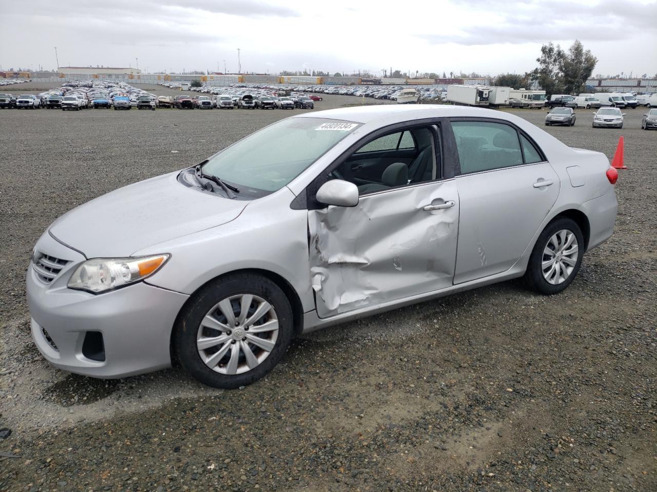2013 TOYOTA COROLLA BA