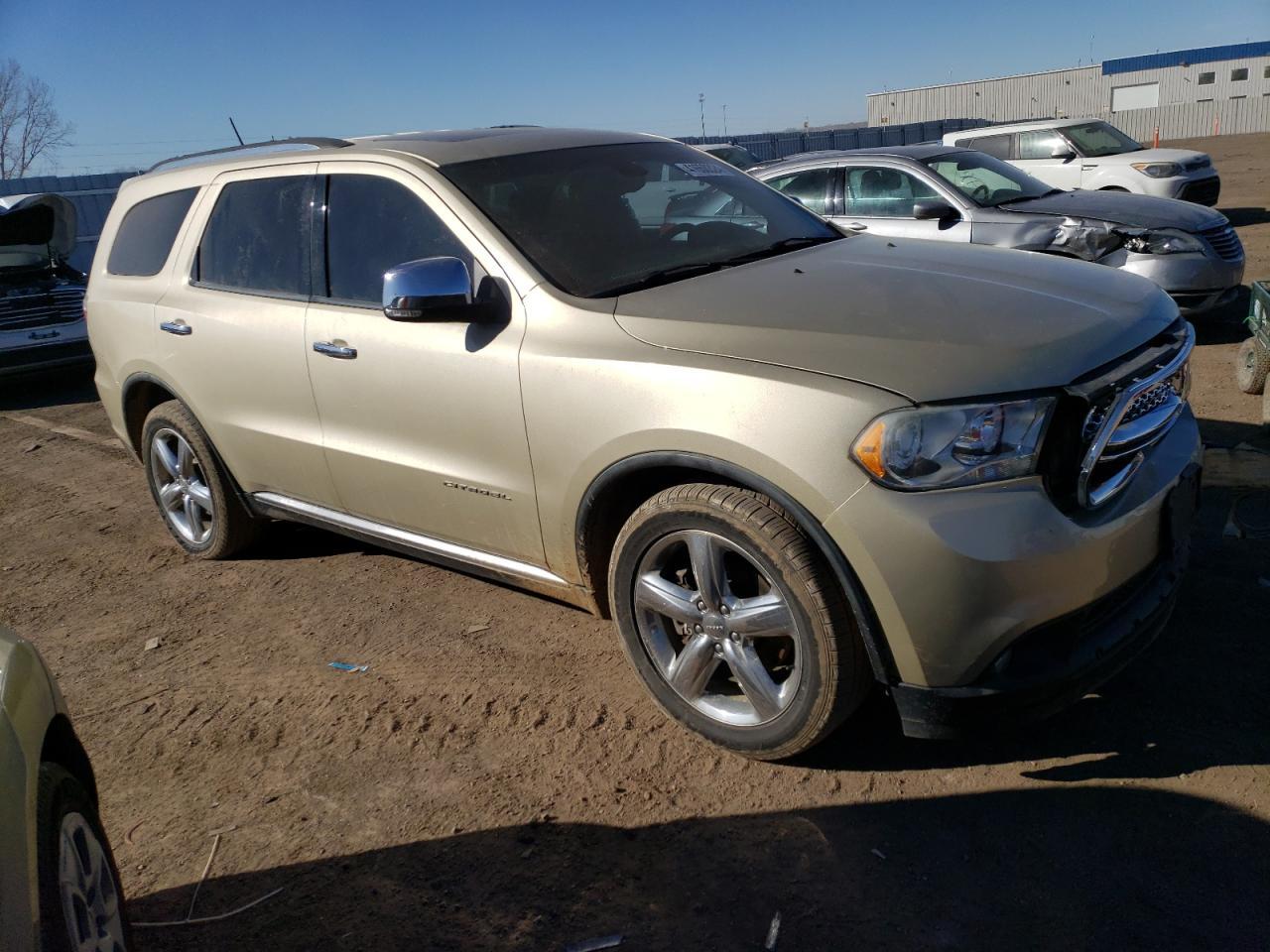 2011 DODGE DURANGO CI - Image 4