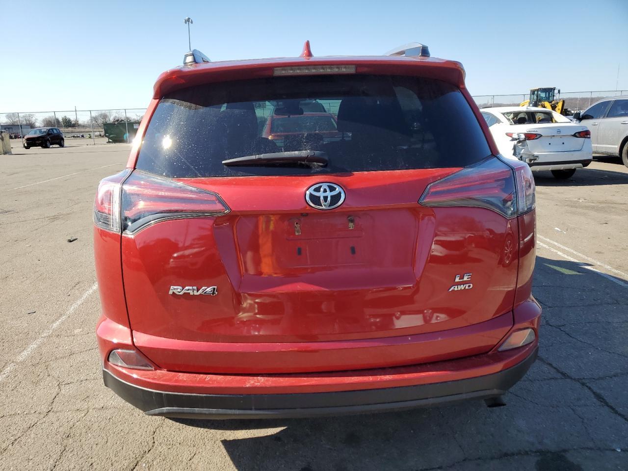 2017 TOYOTA RAV4 LE - Image 6