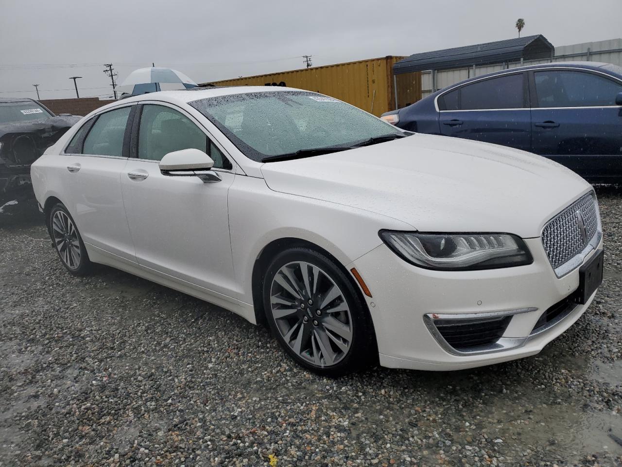 2019 LINCOLN MKZ RESERV - Image 4