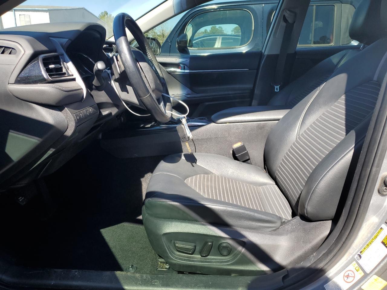 2019 TOYOTA CAMRY L - Image 7