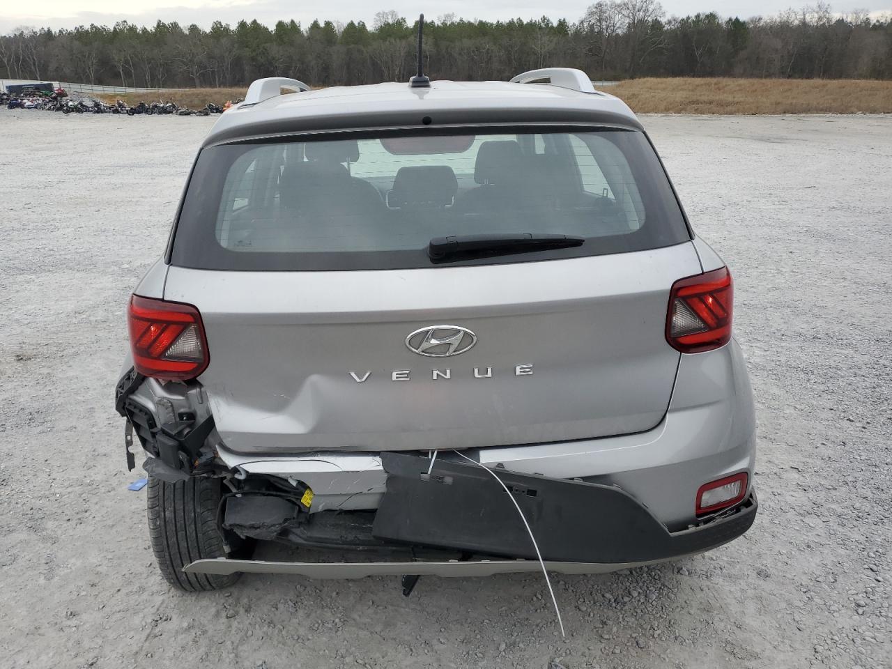2023 HYUNDAI VENUE SEL - Фото 6