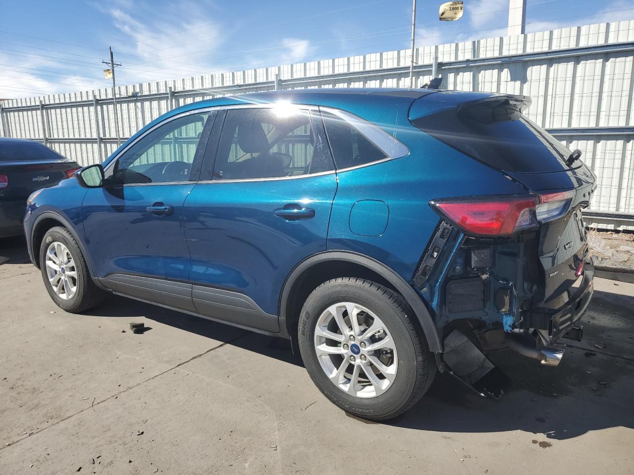 2020 FORD ESCAPE SE - Image 2