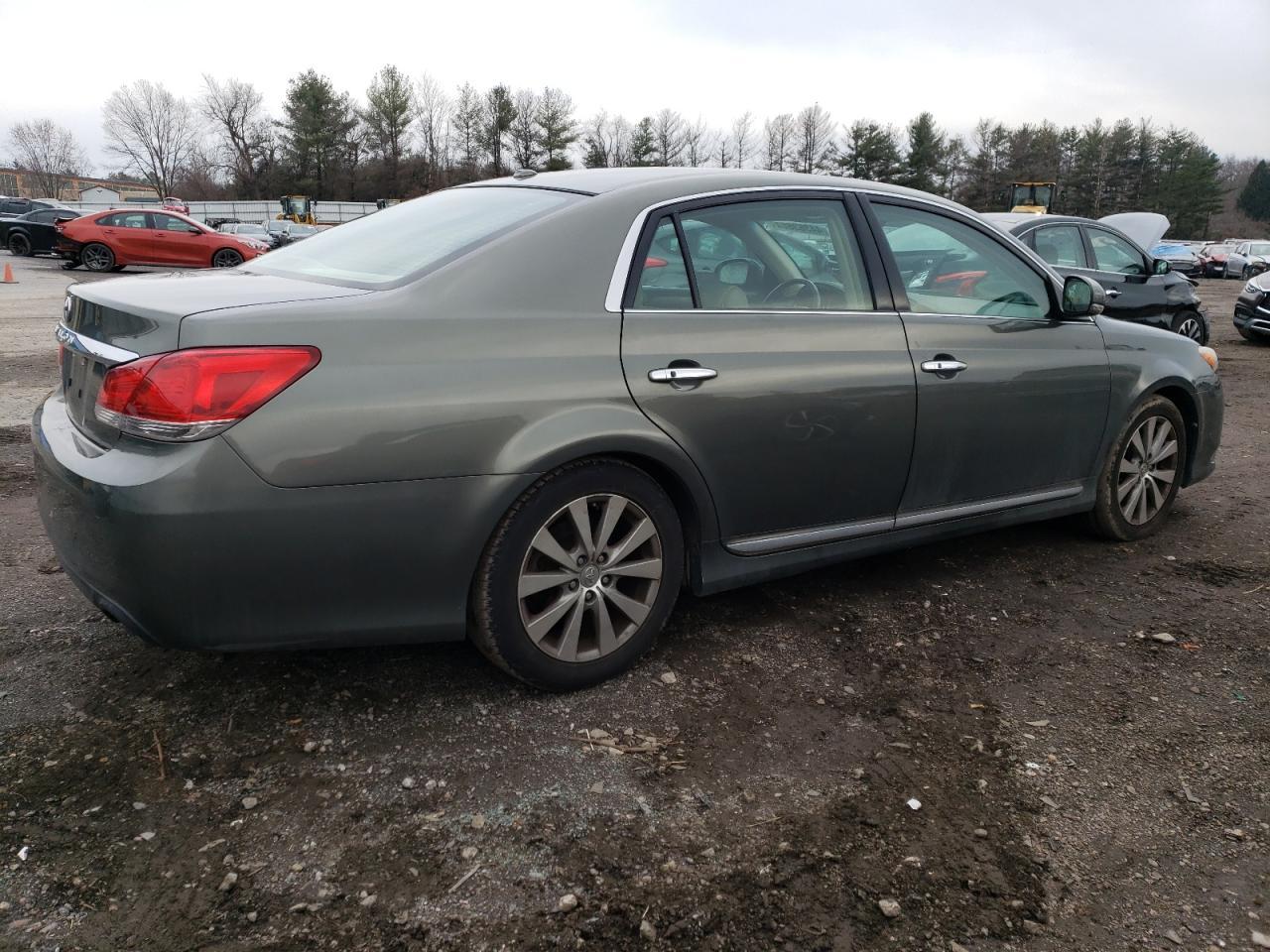 2011 TOYOTA AVALON BAS - Фото 3