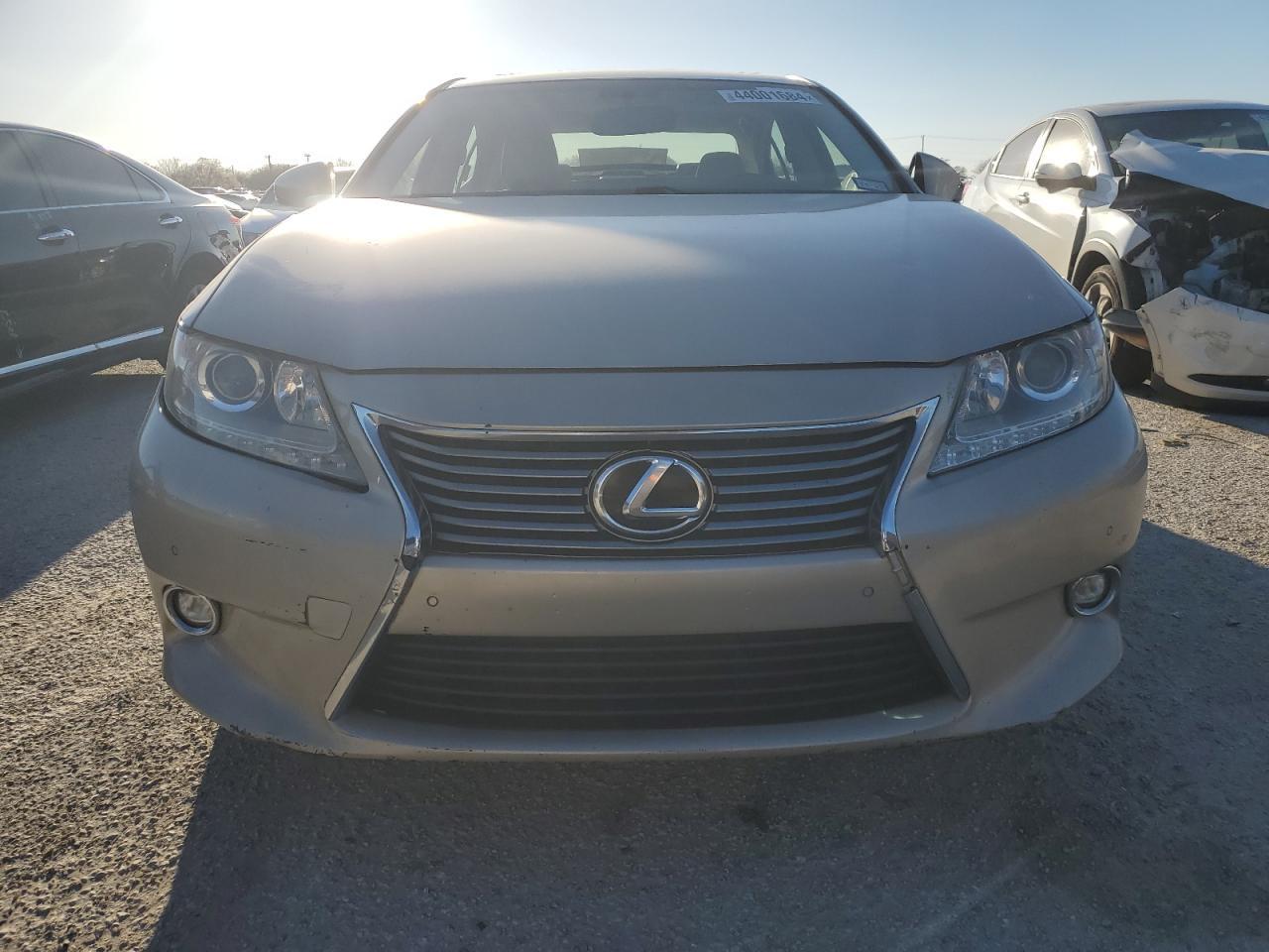 2014 LEXUS ES 350 - Image 5