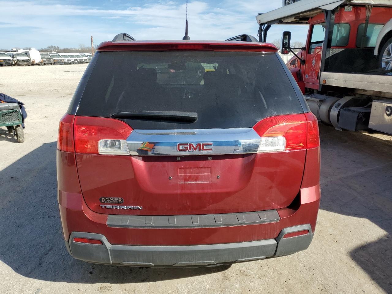 2012 GMC TERRAIN SL - Image 6