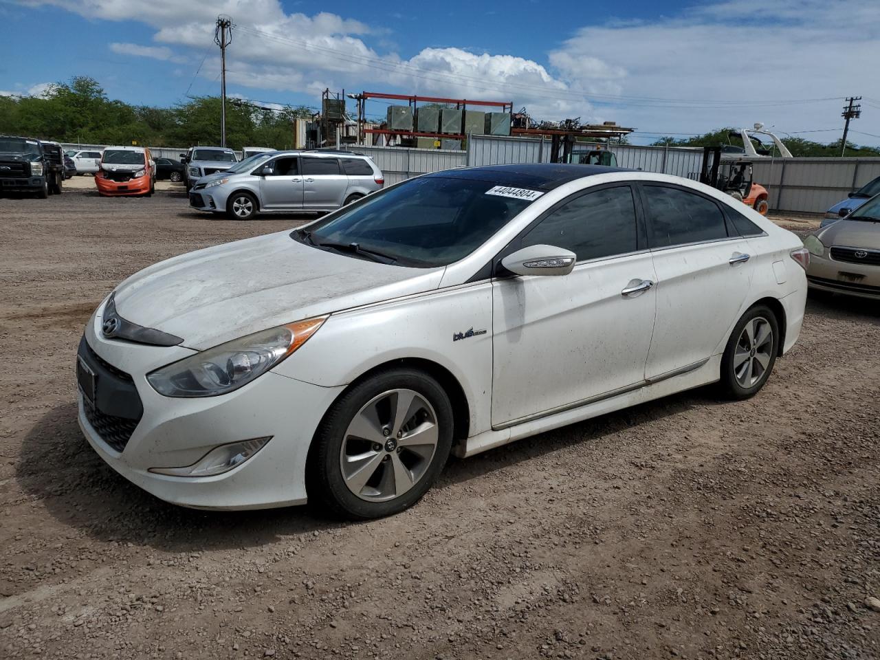 2011 HYUNDAI SONATA HYB