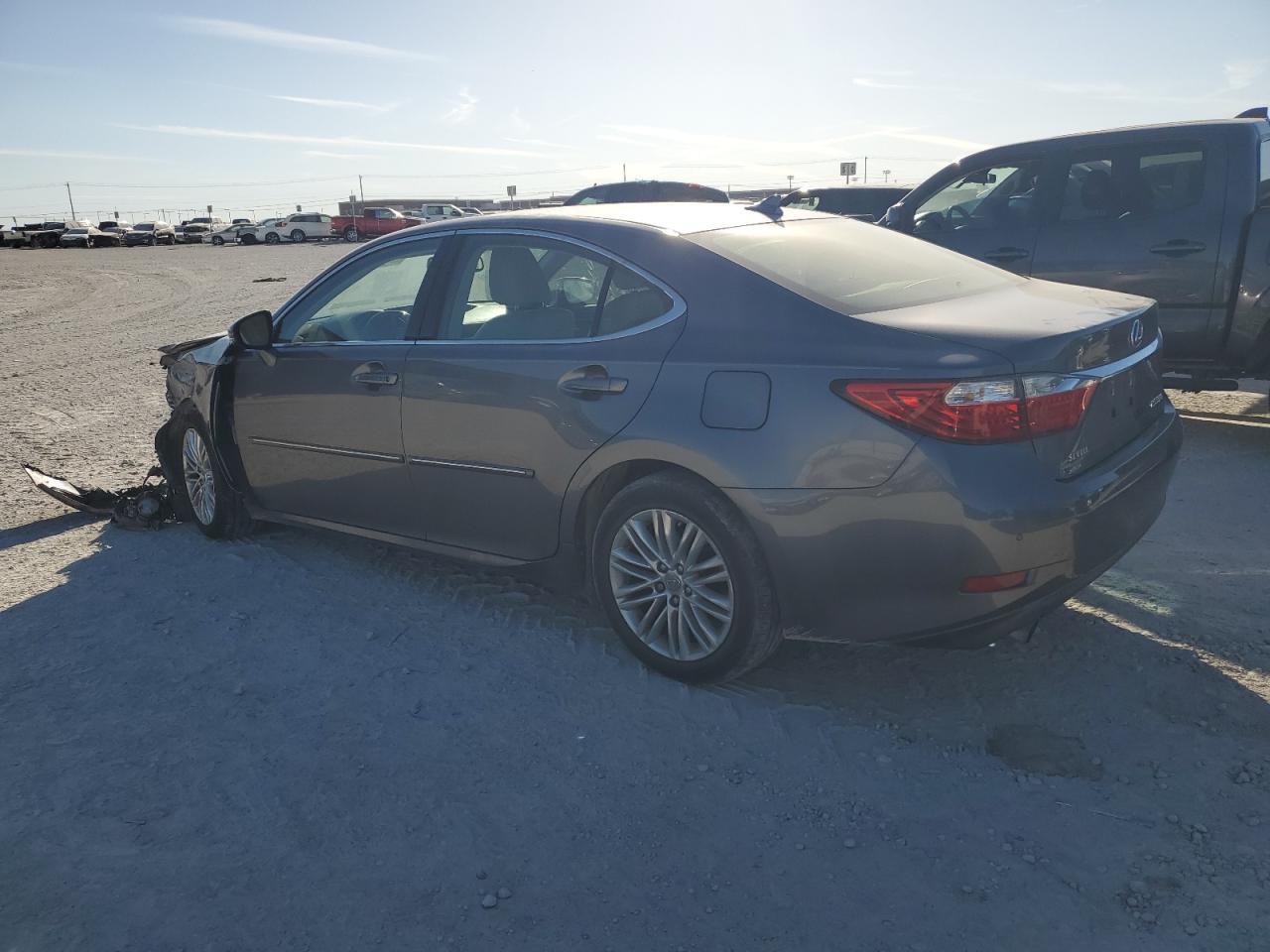 2014 LEXUS ES 350 - Image 2