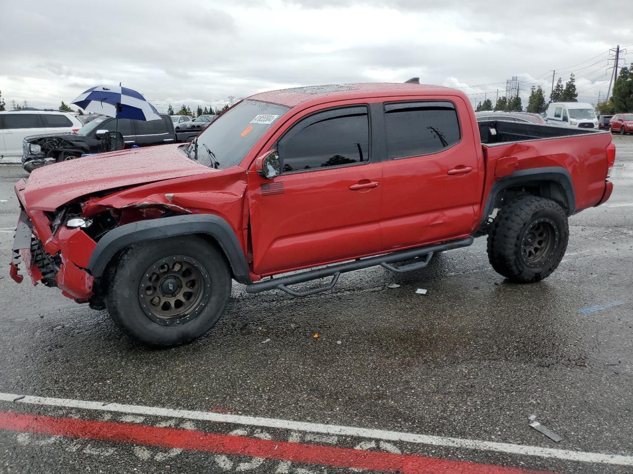2017 TOYOTA TACOMA DOU