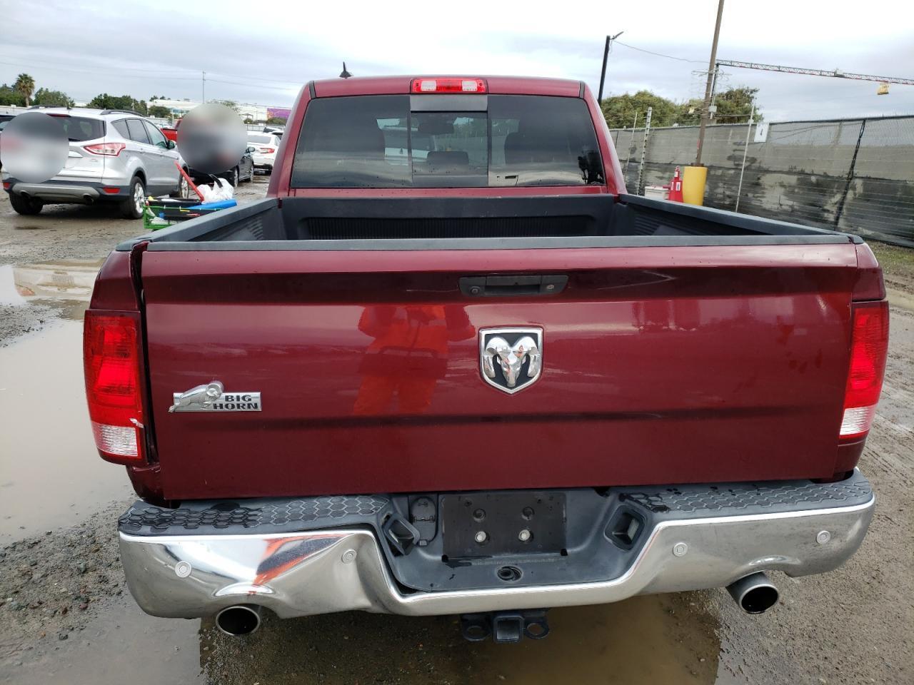 2017 RAM 1500 SLT - Image 6