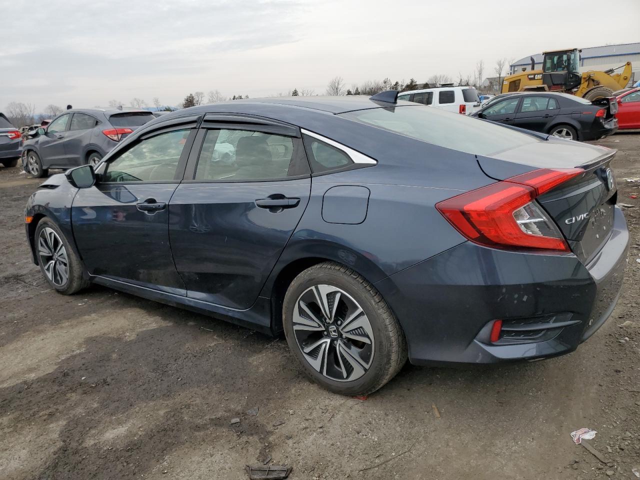 2018 HONDA CIVIC EX - Image 2