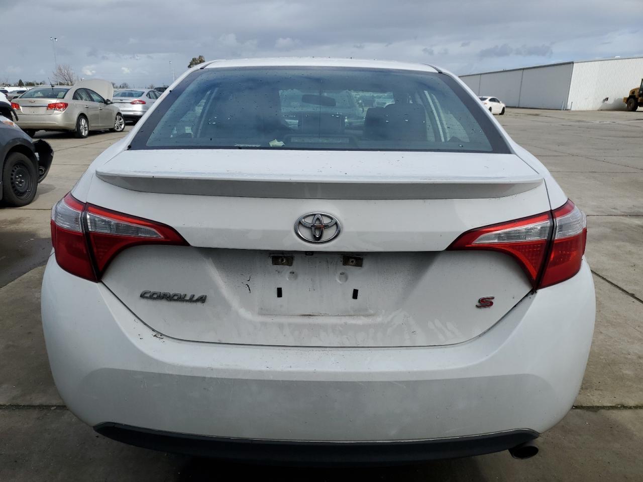 2015 TOYOTA COROLLA L - Image 6