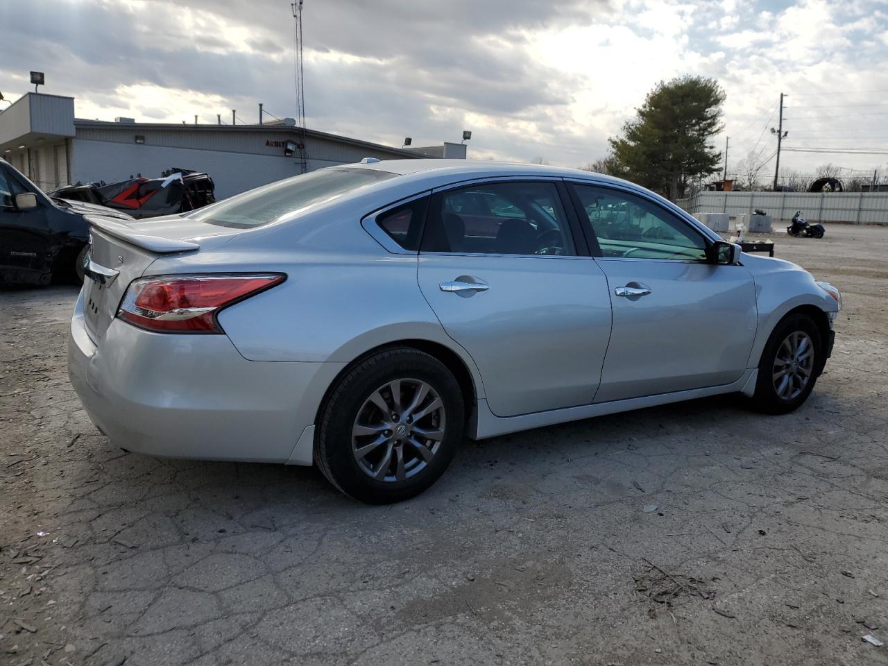 2015 NISSAN ALTIMA 2.5 - Фото 3