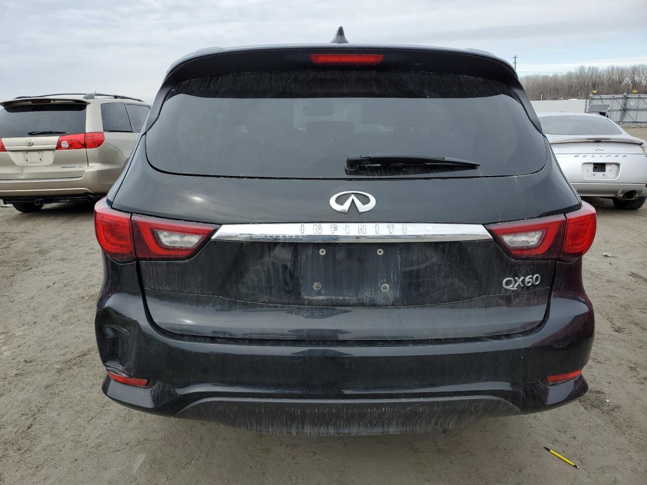 2019 INFINITI QX60 LUXE - Фото 6