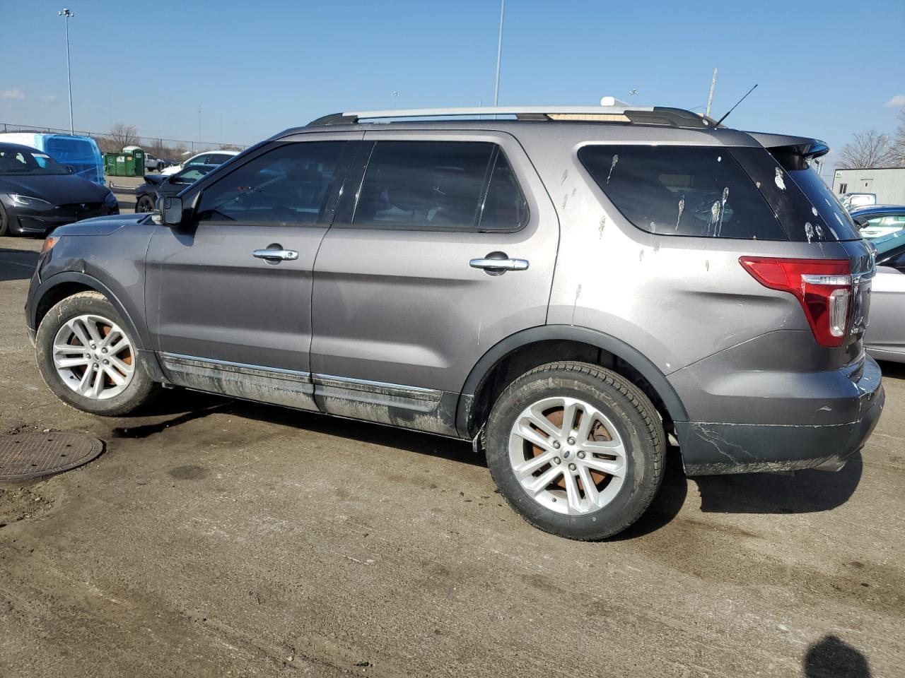 2013 FORD EXPLORER X - Фото 2