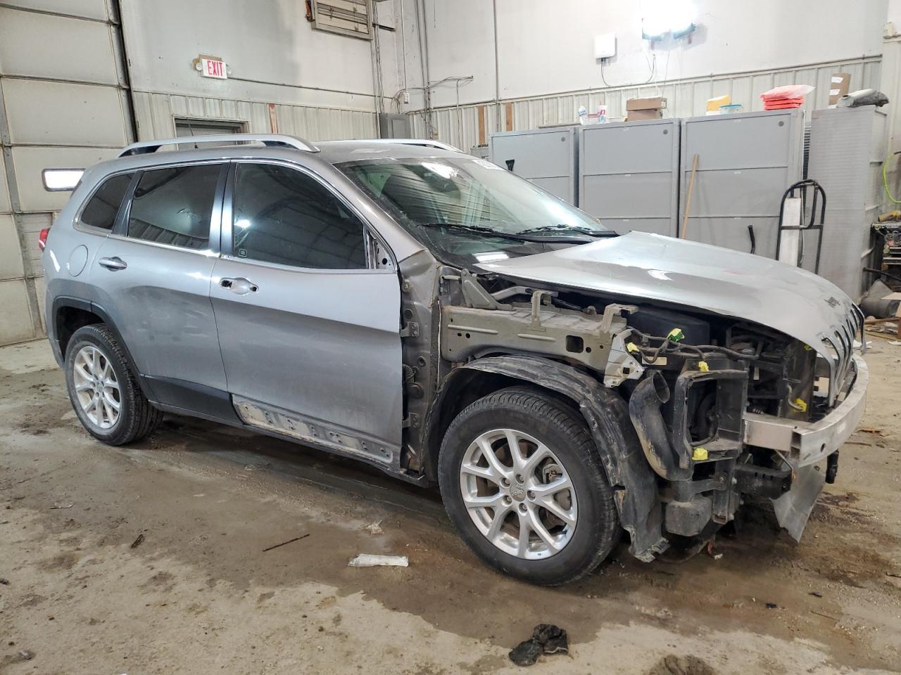 2016 JEEP CHEROKEE L - Image 4